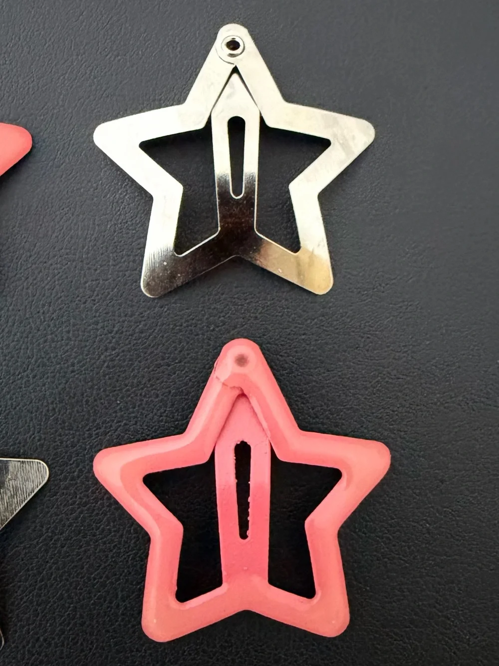 5 Snap Metal Hair Clips Barrettes~2 Glow in the Dark Pink Salmon Stars, 3 Silver